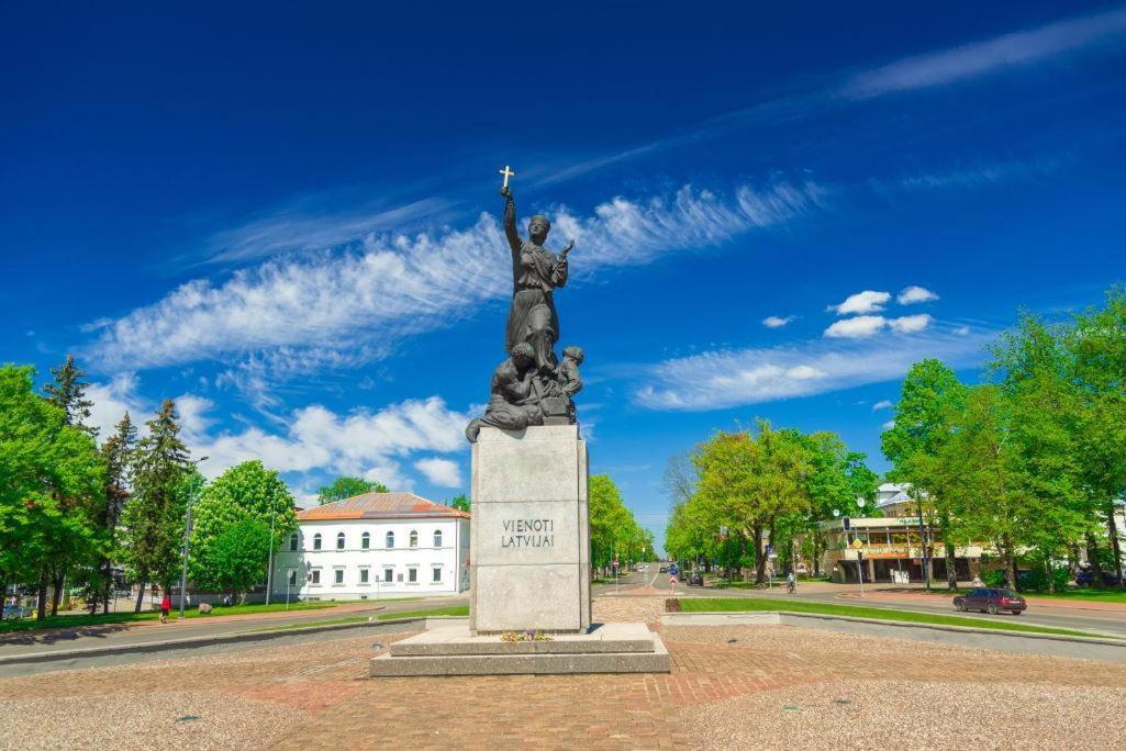 Hotel Latgale Rēzekne Exterior foto